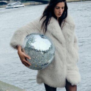 NWT ZARA Faux Fur Coat Ecru White 6318/242/712 Size S